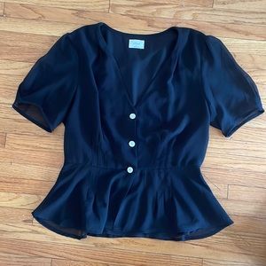Wilfred / Aritzia button up blouse.